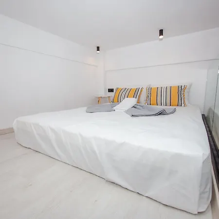 Aparthotel La Plaza Luxury 4*