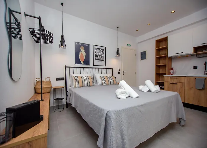 La Plaza Luxury Hotel de apartamente Vrasná