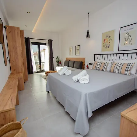 Aparthotel La Plaza Luxury 4*