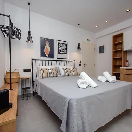 La Plaza Luxury Aparthotel Vrasná