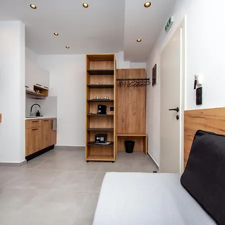 La Plaza Luxury Apart Otel Vrasná