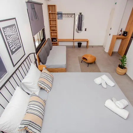 La Plaza Luxury Aparthotel 4*