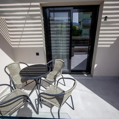 La Plaza Luxury Aparthotel 4*