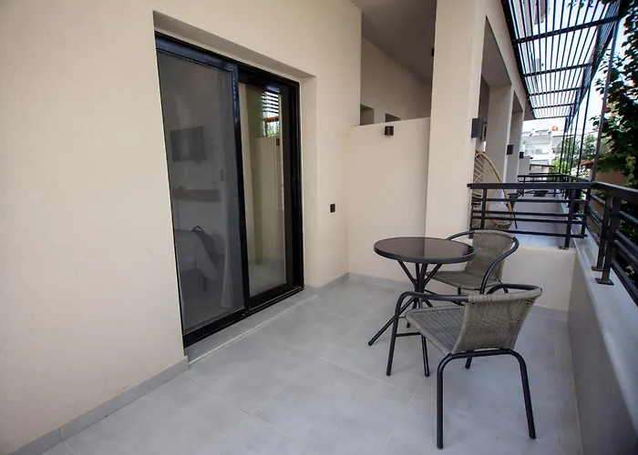 La Plaza Luxury Apart Otel Vrasná