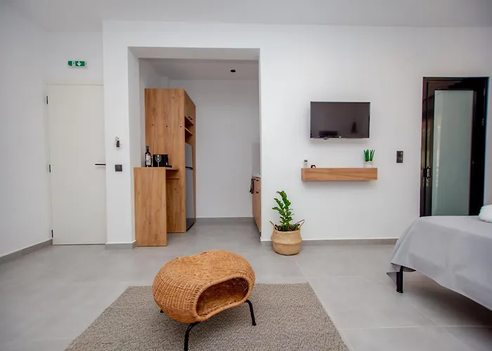 La Plaza Luxury 4*