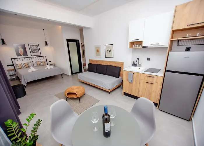 La Plaza Luxury 4* Vrasná